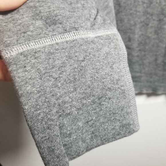 LL Bean Men's Grey Base Layer Wool Blend Gorpcore Tee Sz M - Picture 3 of 5